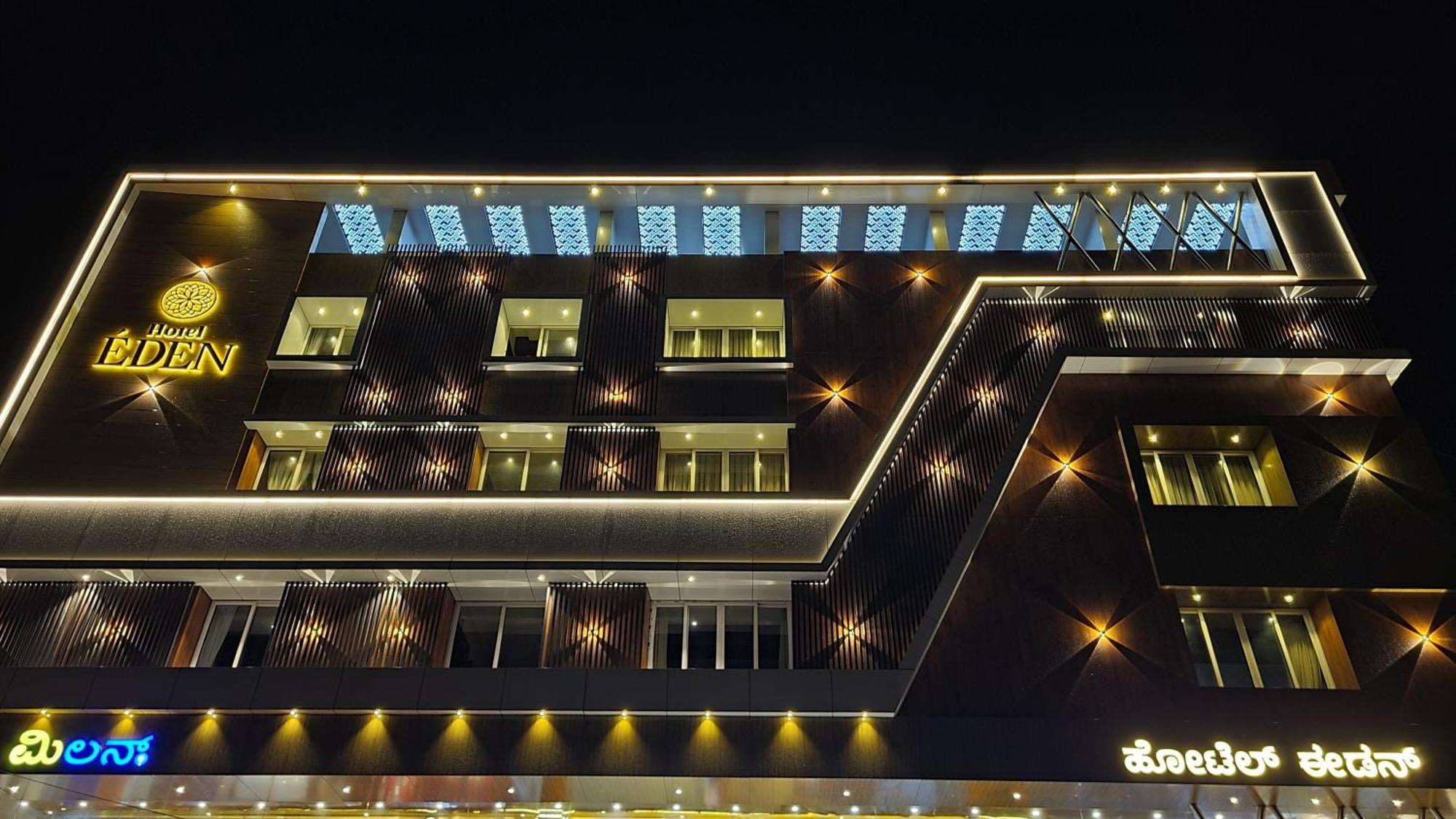 Hotel Eden Karwar Extérieur photo