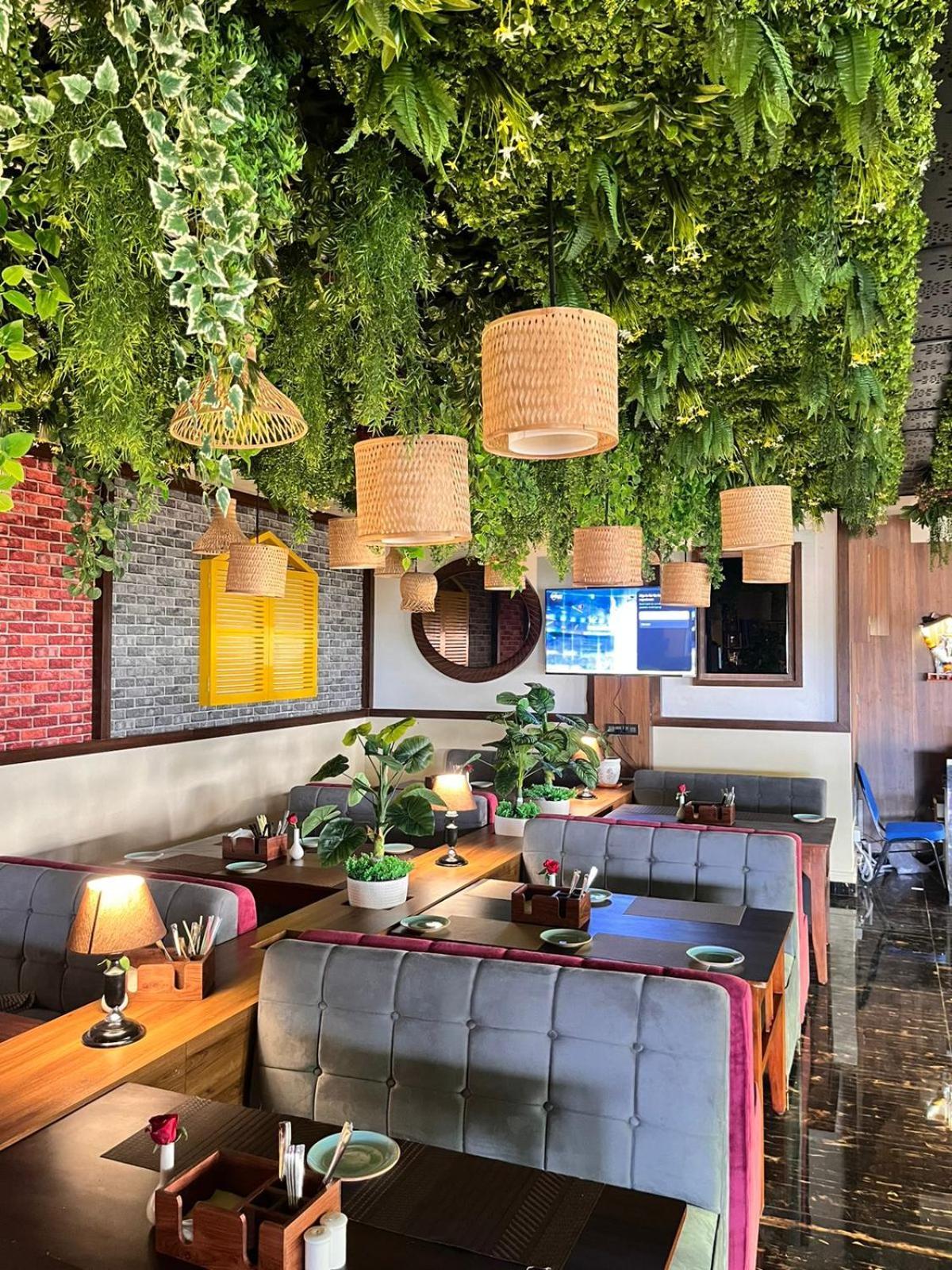 Hotel Eden Karwar Extérieur photo